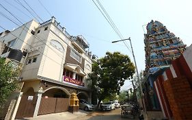 Zingle Stay Airport Hotel